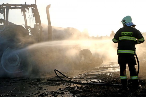 10715835_787501017939553_364273804_n