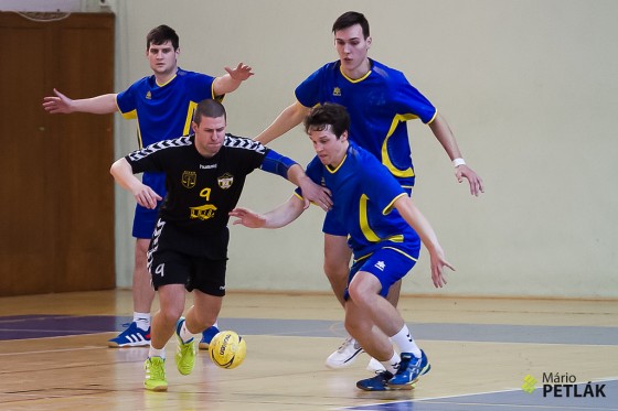 16689787167_b7aafa3a3d_b