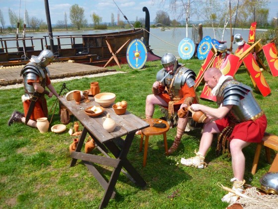 11154863_781115658653395_7913949679195420308_o