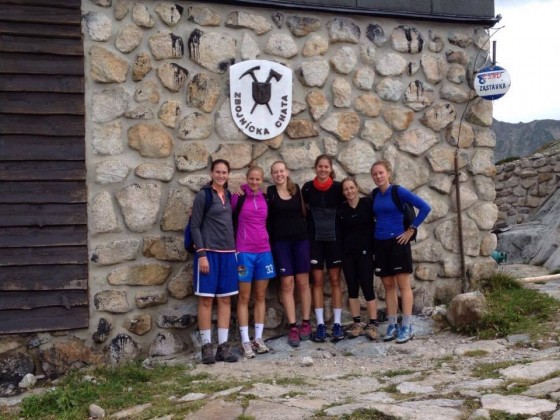 Priecne sedlo 2352 Zbojnicka chata