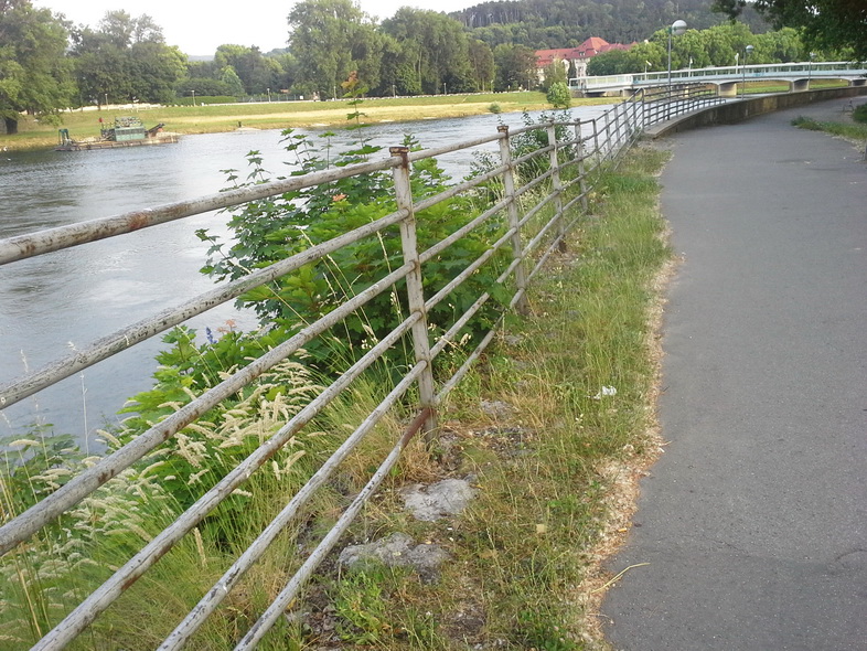 brehy Váhu s náletmi_resize