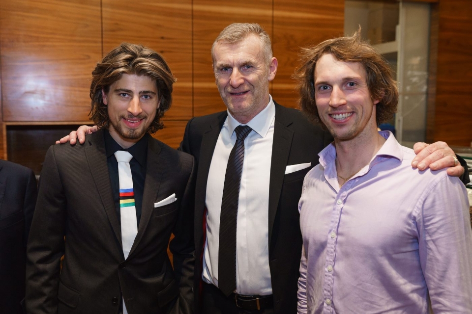 1433524817_8673525860