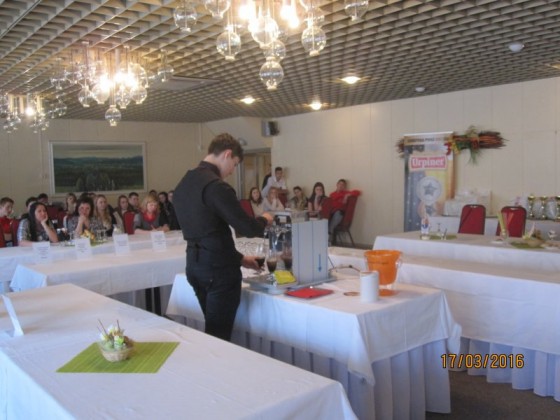 img-2406_5d42631b617d73287b[1]