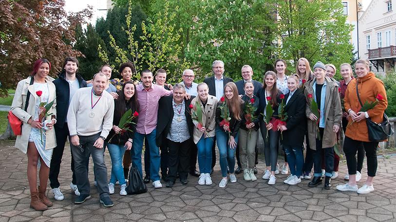 13062166_1345464902134010_352213553617380533_n