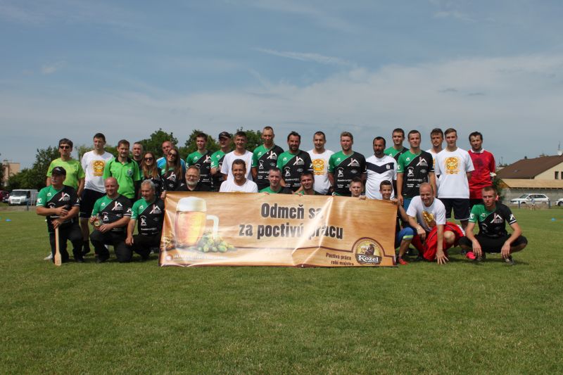 Po zápase sa kominári a pekári zamiešali, všetci sú predsa majstrami svojho remesla