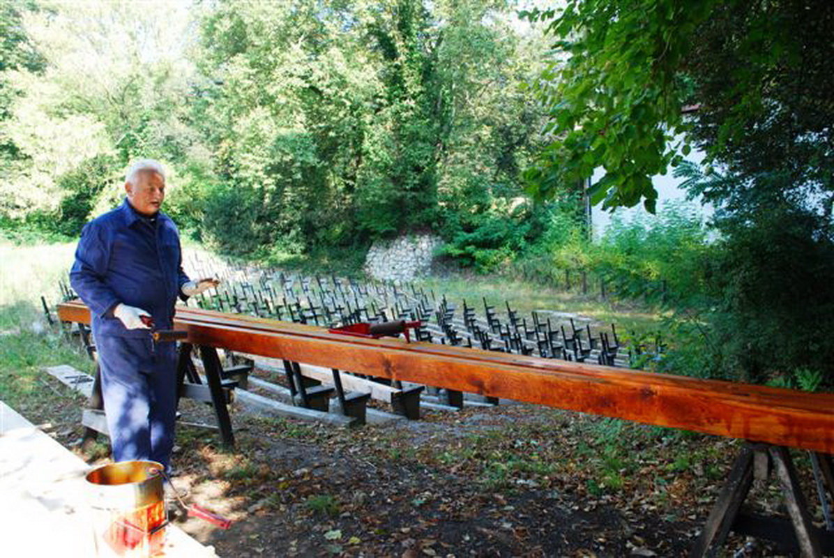 Letné kino seniori 20.9.16 002_resize