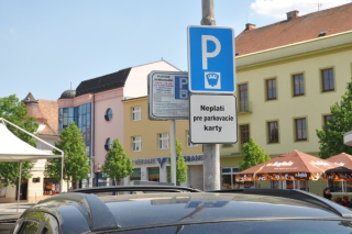 parkovanie-razusova-2