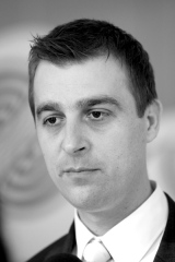 milos-tamajka_5012bw600x400