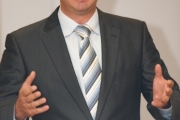 ekonóm Andrej Klapica