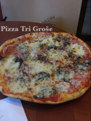 pizza-tri-grose