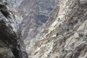 Vchod do priesmyku Himalaje, India