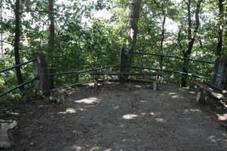 urbanex-cervena-veza-05