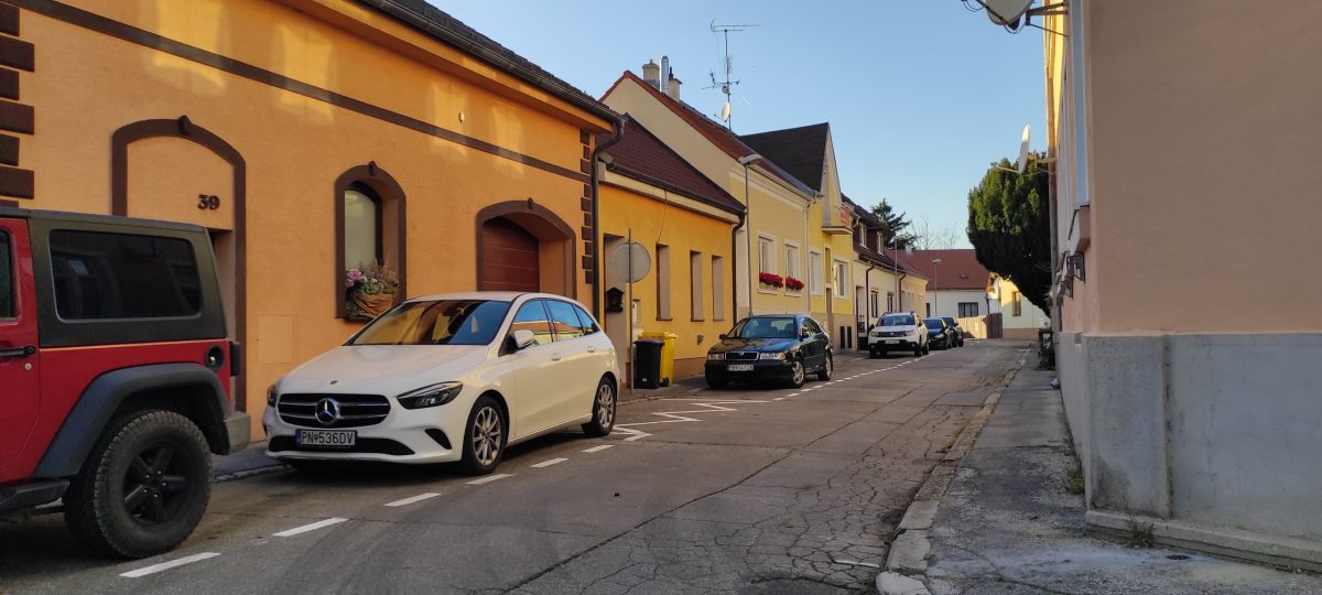 parkovanie Hviezdoslavova