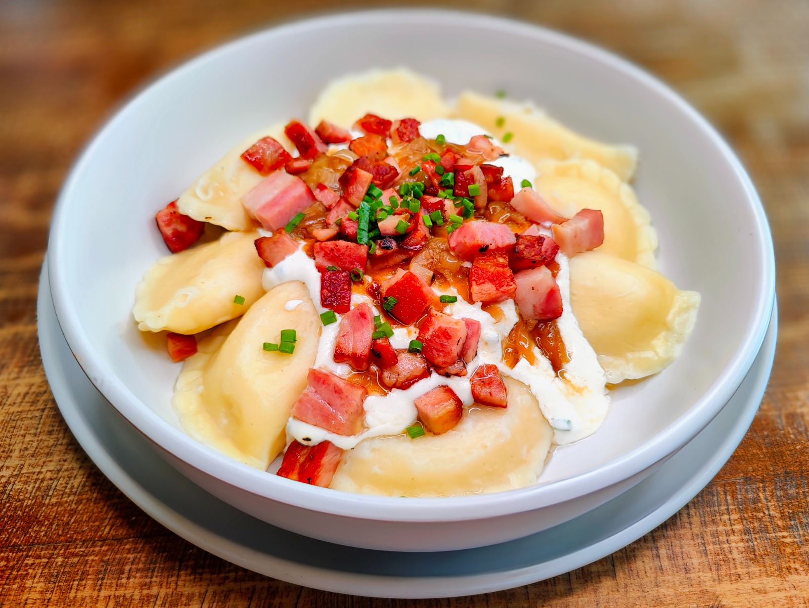 Bryndzové pirohy s restovanou cibuľko Menu Obed Pivovar ŽiWell