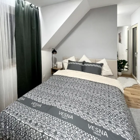 Vesna Rezort Starý Smokovec Vysoké Tatry - apartmán, investičná príležitosť, spálňa