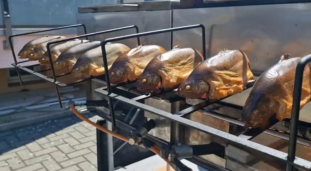 Údené pstruhy, Farmárske trhy