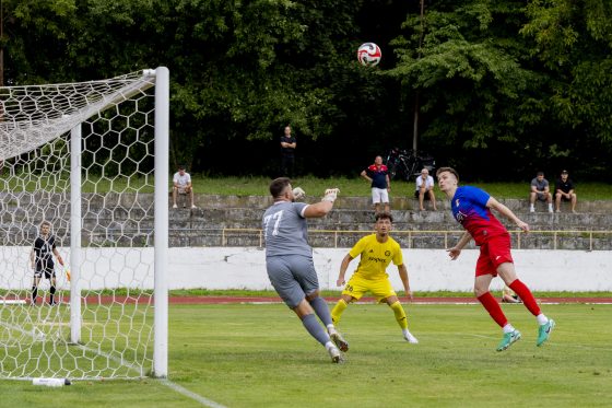 Prvý zápas IV. ligy v sezóne 2025/26 odohrali hráči PFK Piešťany proti FC Pata. Zvíťazili 3:1