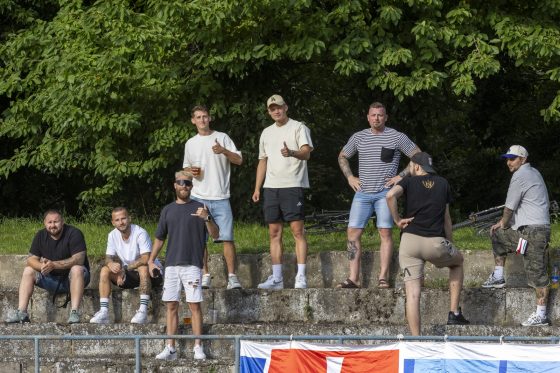 Prvý zápas IV. ligy v sezóne 2025/26 odohrali hráči PFK Piešťany proti FC Pata. Zvíťazili 3:1