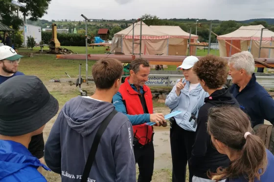 Tibor Gröpel pri prípravách nakrúcania filmu Adam´s Acht