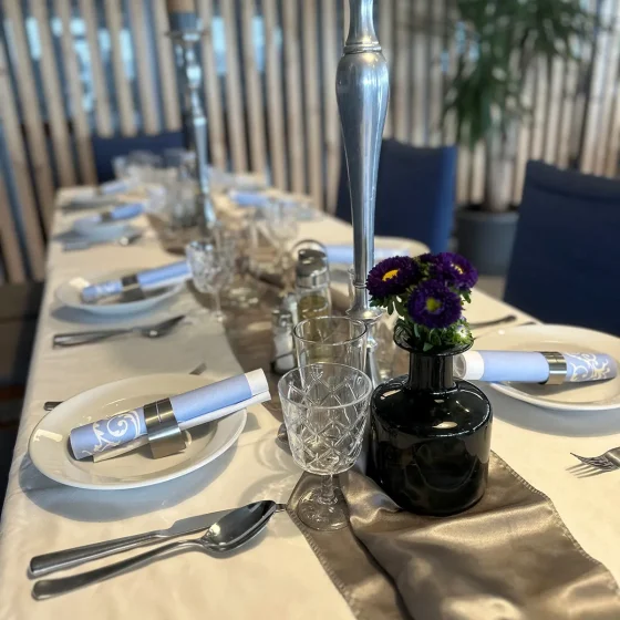 Reštaurácia Lodenica Piešťany prestieranie