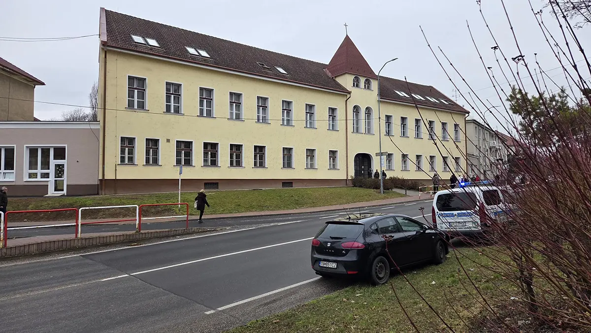 Spojená škola sv. Jozefa v Novom Meste nad Váhom