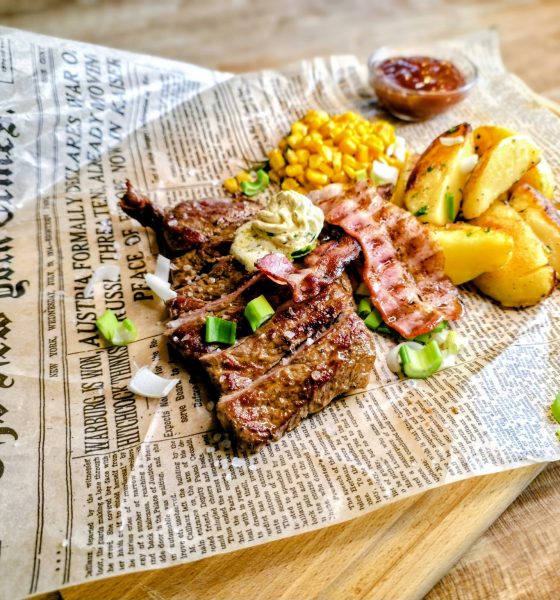 Menu Pivovar ZiWell Rexas Rib eye steak, kukurica, slanina, opekané zemiaky